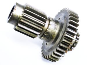 C5NN7113B SECONDARY COUNTERSHAFT GEAR fits FORD Tractor