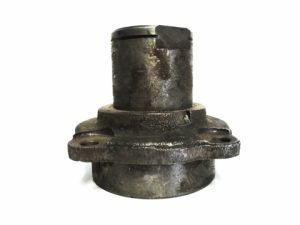 C9NN7N085A PUMP GEAR SUPPORT fits FORD 6600-6610